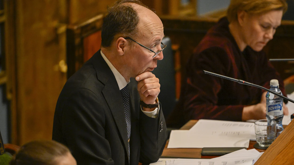 Eduskunnan puhemiehenä jatkava perussuomalaisten Jussi Halla-aho sai eduskunnan täysistunnossa pidetyssä suljetussa lippuäänestyksessä 116 ääntä. Arkistokuva.