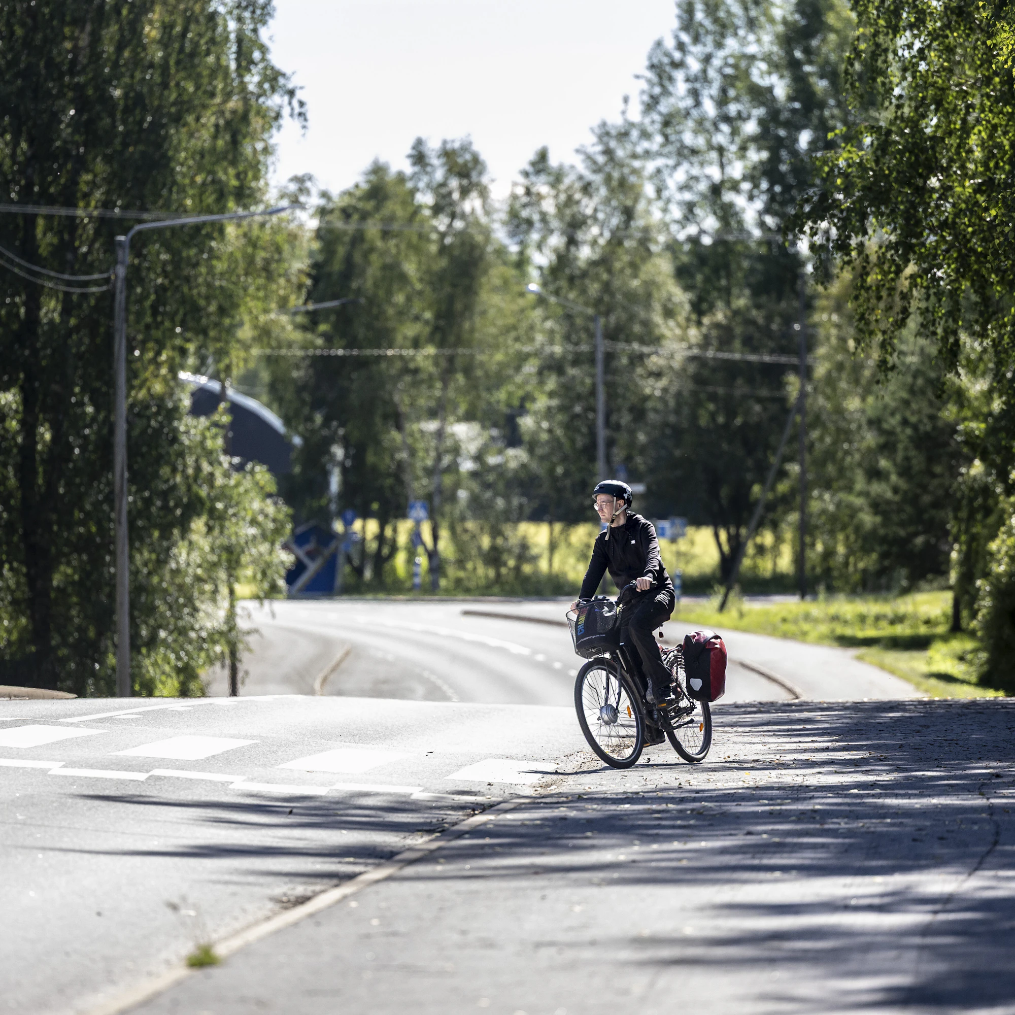Oras Tynkkysen viime maakuntapyöräilyn jälkeen on tapahtunut paljon: pyörä on vaihtunut sähköavusteiseen ja 48 vuoden keski-ikä tuntuu.