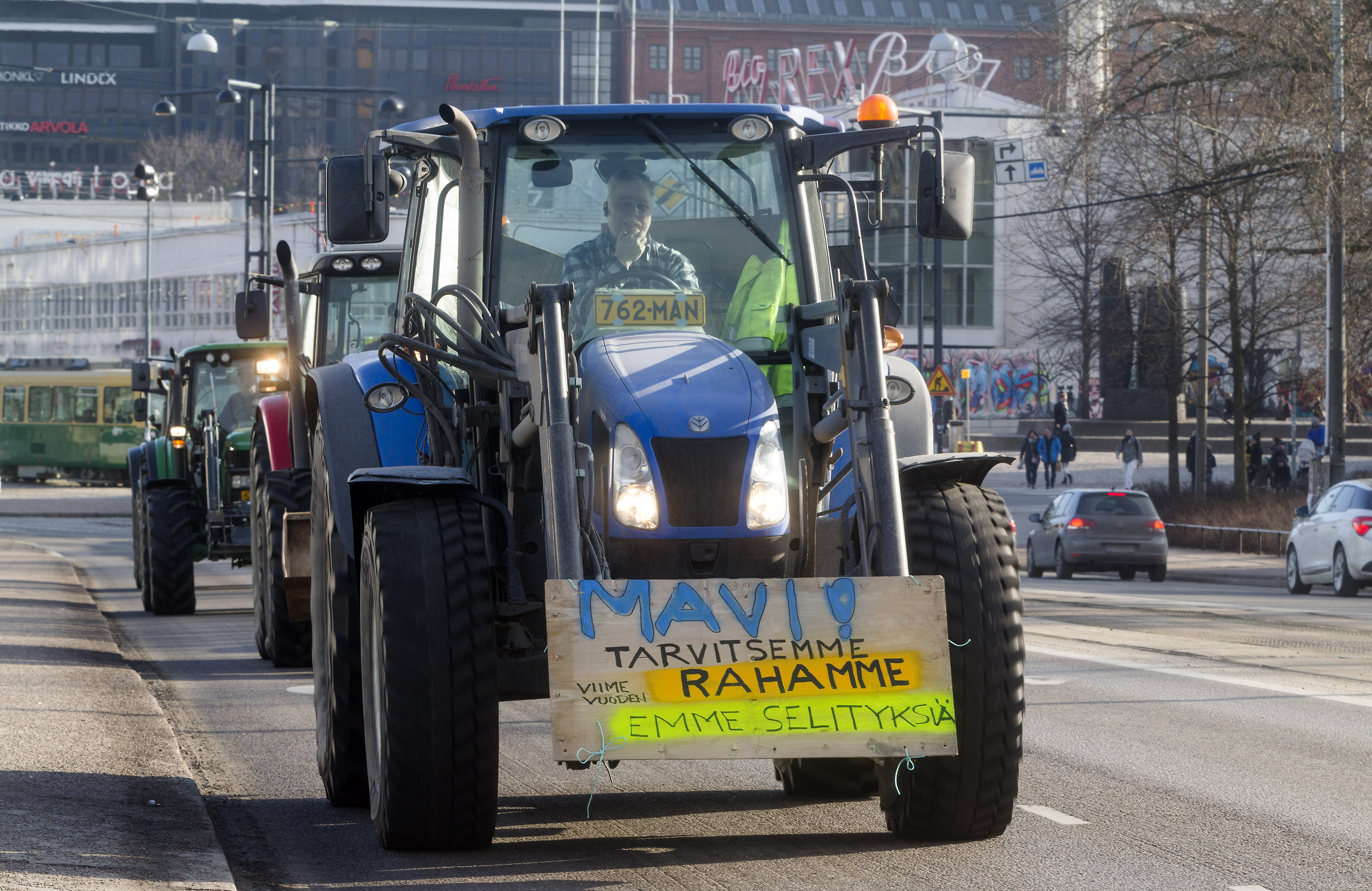 Myös Suomessa on nähty mieltään osoittavien maanviljelijöiden traktorimarssi vuonna 2016.