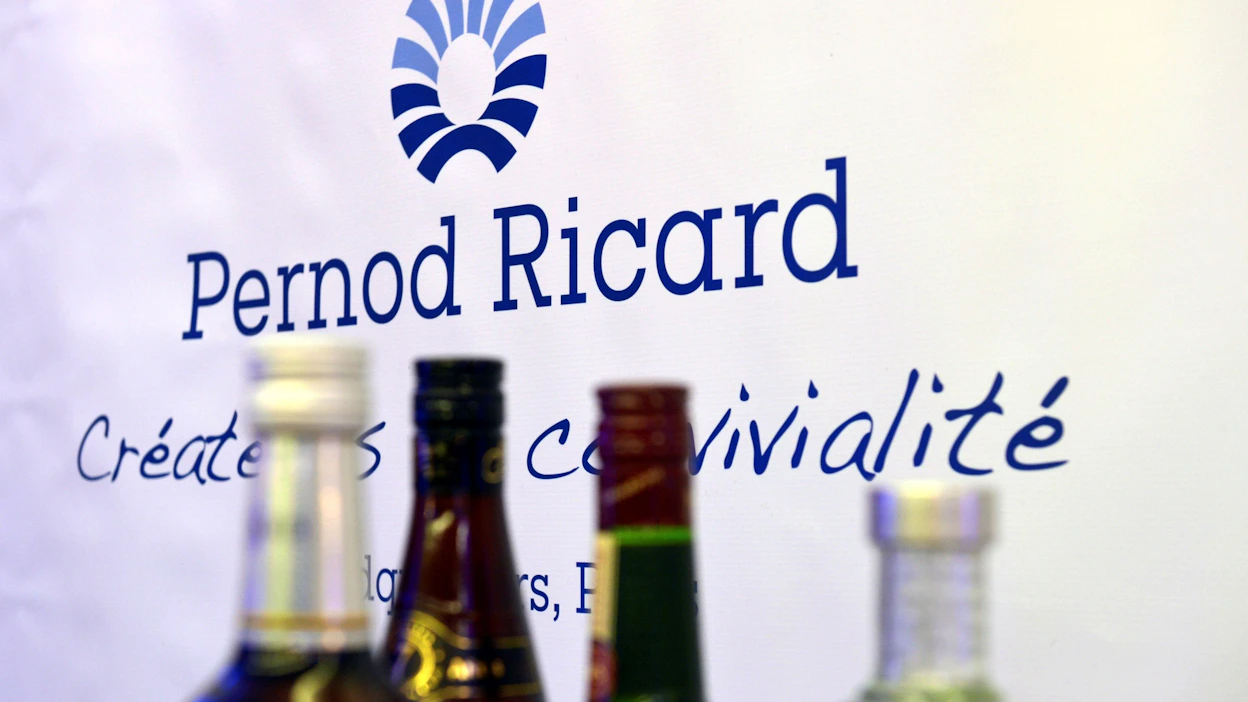 Pernod Ricard on joutunut ryöpytyksen kohteeksi sen jälkeen, kun se ilmoitti alkavansa taas viedä joitakin tuotteitaan Venäjälle. LEHTIKUVA/AFP.