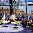 Ilkka Pohjamo, Antti Kangas, Kati Partanen, Eerikki Viljanen, Tero Hemmilä ja Juha Junnila joutuivat vastaamaan metsäaiheisen tentin kiperiin kysymyksiin.