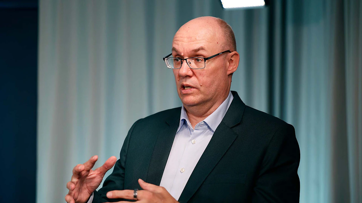 Elintarvikemarkkinalaissa olisi syytä nyt vetää henkeä, ja selventää mitä on säädetty ja mitä se tarkoittaa, Ari Akseli ehdottaa.