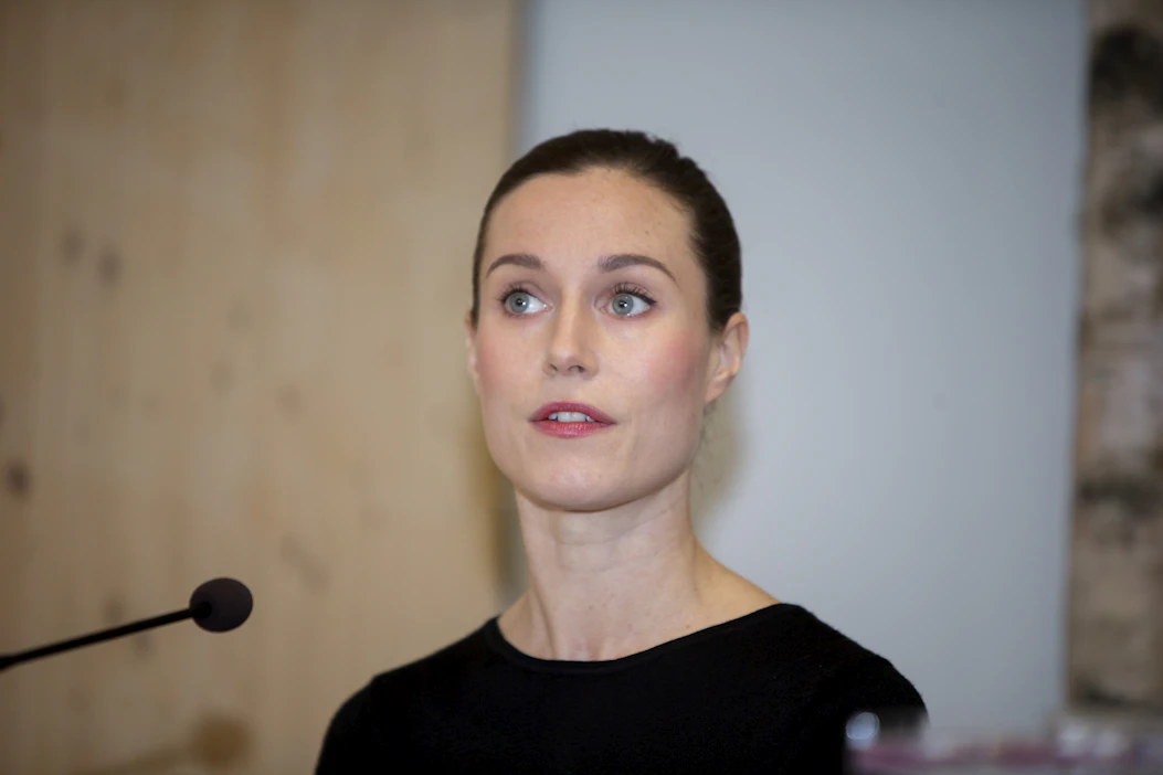 SDP tuli Marinin johdolla kolmanneksi sunnuntain eduskuntavaaleissa. Puolue kasvatti kannatustaan mutta jäi suosiossa kokoomuksen ja perussuomalaisten taakse.