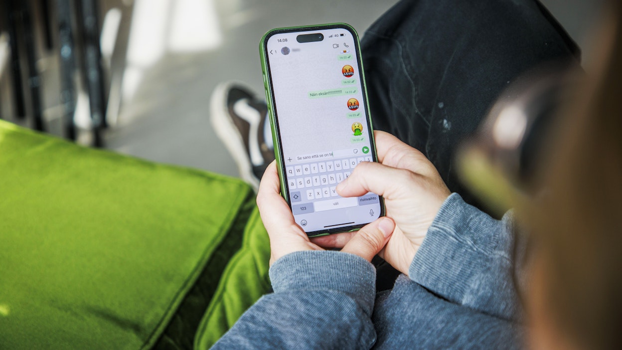 Käytöstavat unohtuvat some usein myös aikuisilta, joiden pitäisi näyttää lapsille ja nuorille esimerkkiä.