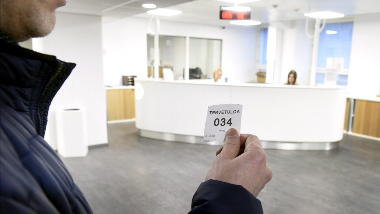 Suomen työttömyysaste oli Eurostatin mukaan elokuussa 6,8 prosenttia. LEHTIKUVA / HEIKKI SAUKKOMAA