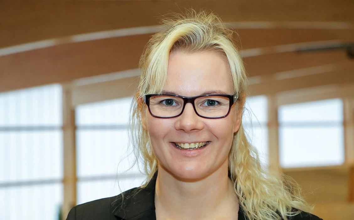 Anne Laitinen on toinen Hippoksen hallituksen naisjäsenistä. Toinen on Marjo Kaipainen. Yhteensä Hippoksen hallituksessa on seitsemän jäsentä.