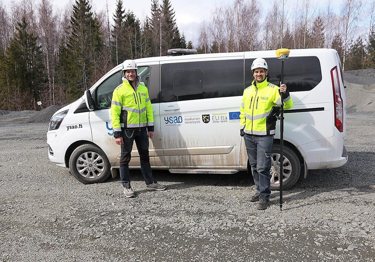 Kai Niemelä ja Jani Pitkänen ovat tyytyväisiä digihankkeen tuloksiin. Uudet opetusmetodit ja tekniikka helpottavat työelämään siirtymistä.