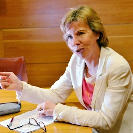 Anna-Maja Henriksson valittiin rkp:n uudeksi puheenjohtajaksi kesäkuun alussa.
