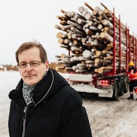 Boreal Biorefin toimitusjohtajan Heikki Nivalan mukaan mahdollinen investointipäätös Kemijärvelle suunnitellusta tehtaasta on kiinalaisten pääomistajien pörssiyhtiö Camcen ja paperia sekä kartonkia valmistavan Shanyingin käsissä.