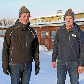 Mikko (vas.) ja Kalle Korvela perustivat maatalousyhtymän ja aloittivat kotitilansa pidon vajaat kaksi vuotta. Päätös maidontuottajaksi ryhtymisestä oli tehty jo pikkupoikana.