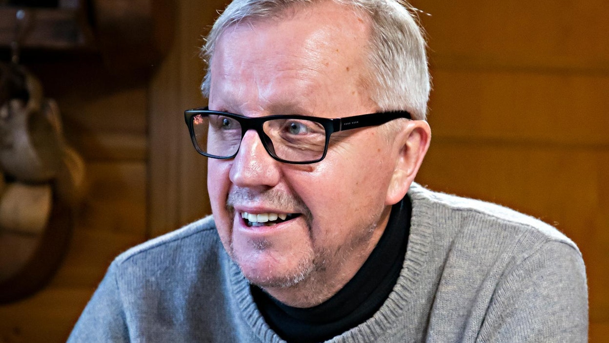 Entinen maa- ja metsätalousministeri Juha Korkeaoja kehottaa keskustaa jatkamaan omalla linjallaan maltillisesti, määrätietoisesti ja hyviä tapoja noudattaen.