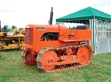Howard Platypus 30 1950–53, Horndon 1953–56, Basildon, Englanti Valmistettu yhteensä 547 kpl