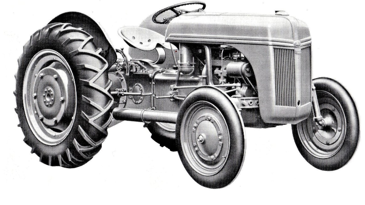 Ford-Ferguson 9N oli aikansa modernein traktori, ensiesittelynsä se sai 29.6.1939. Painonsiirtojärjestelmällä varustettu hydraulinen nostolaite oli Fergusonin kehittämä, muusta tekniikasta vastasi Ford. Suomeen näitä päälle 20-hevosvoimaisia ja 1060-kiloisia traktoreita saatiin 20 kappaletta välirauhan aikaan, normaalioloissa tuontimäärät olisivat nousseet tuhansiin.