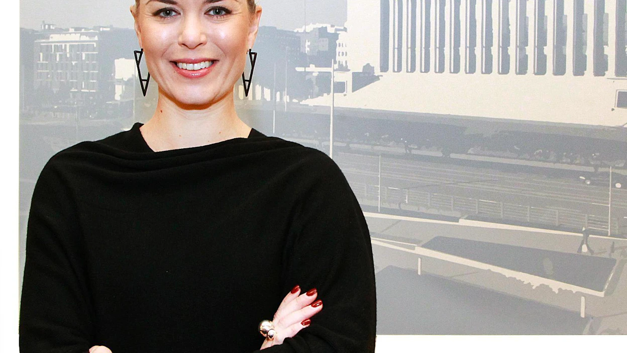 Susanna Koski on huomannut, kuinka paljon pirullisia yksityiskohtia maa- ja metsätalouden lainsäädäntöön kuuluu.