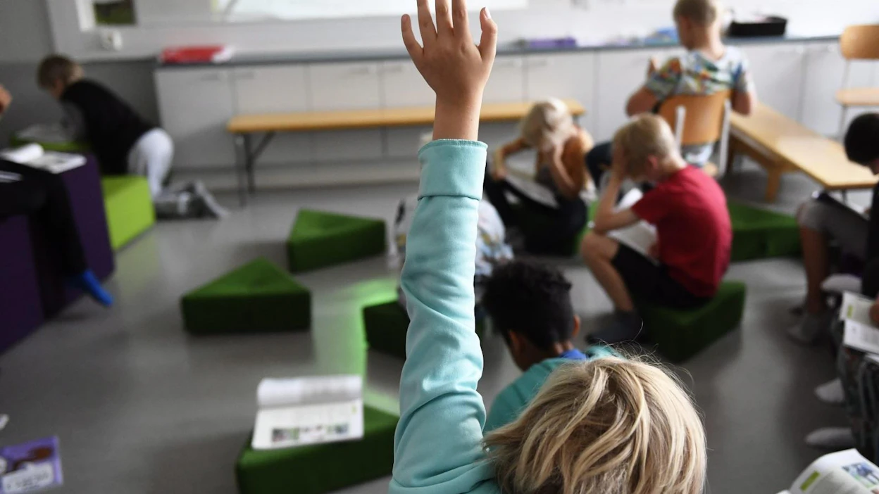 Peruskouluverkko harventuu edelleen, ennustaa Opetushallitus. Jyrkimmän arvion mukaan peruskoulujen määrä lähes puolittuisi vuoteen 2040 mennessä. LEHTIKUVA / VESA MOILANEN