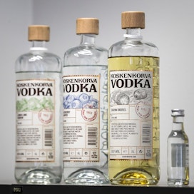 Alkoholijuomayhtiö Altia aloitti perjantaina pörssissä.