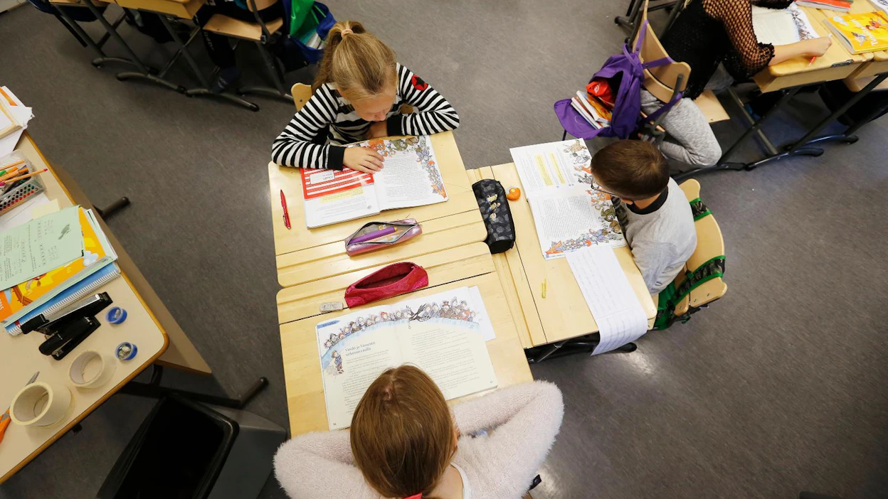 Kyselyyn vastanneista perusopetuksen rehtoreista jopa 98 prosenttia uskoo, että osa oppilaista jää varmasti kotiin, vaikka koulujen ovet avattaisiin lähiopetukselle.