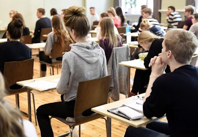 Syksyn ylioppilastutkintoon ilmoittautui runsaat 37 000 kokelasta.