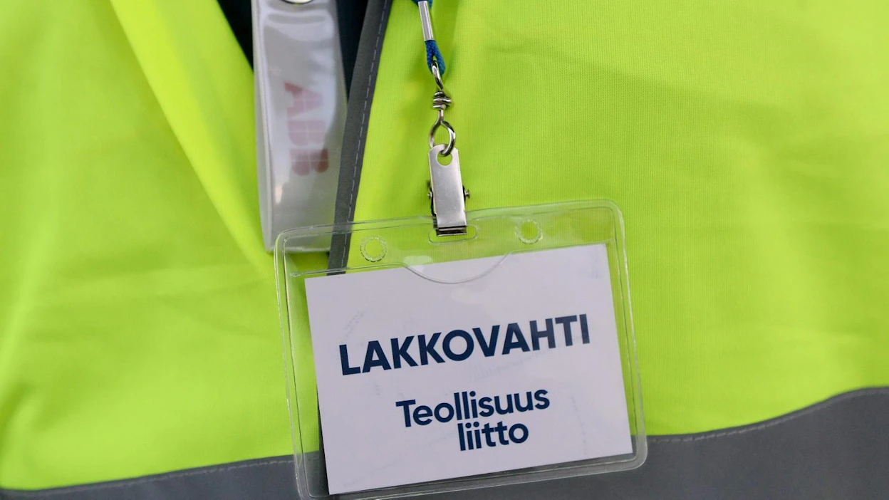 Teollisuusliitto järjesti joulukuussa kaksi lyhyttä lakkojen sarjaa vauhdittaakseen työehtosopimusneuvotteluja.