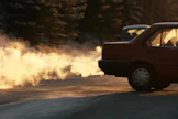 Polttomoottorit säilyvät uusien autojen voimanlähteenä.