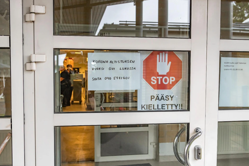 Suomessa on nyt yli 17 000 koronatartuntaa.