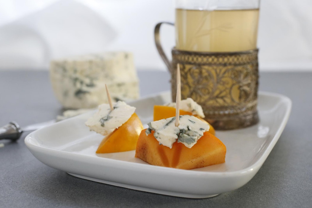 Tänä jouluna suomalaisille maistui sinihomejuusto ja persimon.