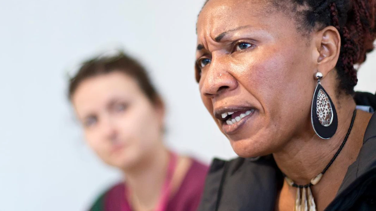 Nigerialaissyntyinen turvapaikanhakija Aurika (nimi muutettu) odottelee neljän lapsensa kanssa palautusta Espanjaan. MT tapasi naisen viime lokakuussta Ruoveden vastaanottokeskuksessa.