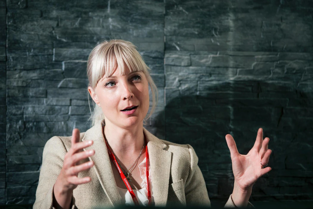 Perussuomalaisten presidenttiehdokas Laura Huhtasaari on todennut, että vihapuheen pitäisi olla Suomessa sallittua. Hän on perustellut näkemystään sillä, että vihapuhelainsäädäntö on hyvin tulkinnanvarainen.