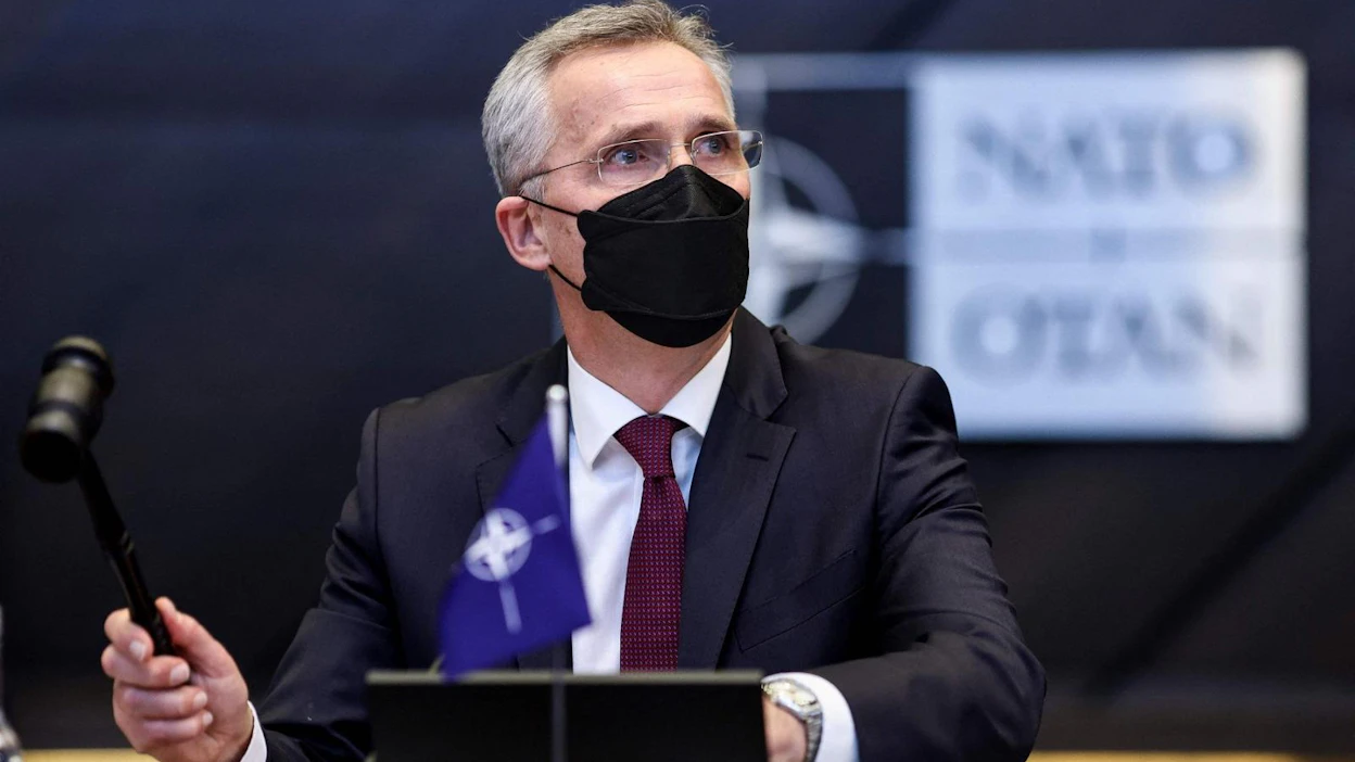 Naton pääsihteeri Jens Stoltenberg sanoi keskiviikkona, että Venäjän joukkojen kokonaismäärä rajalla näyttää olevan kasvamassa.