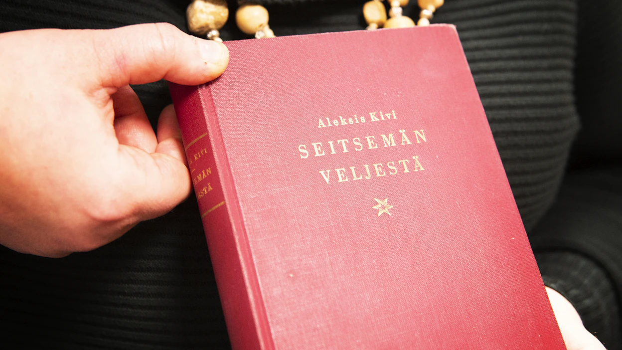 Seitsemän veljestä -teoksen etunimien suosiossa on suurta vaihtelua. Suosituimmalla on ollut yli 350 000 kaimaa kun taas vähiten suosittu saa tyytyä merkityn historian aikana vain vajaaseen pariin sataan.