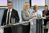 Hallituksen ensi vuoden budjettiesityksen alijäämä on 11,5 miljardia euroa, kerrottiin tiistai-iltana pidetyssä tiedotustilaisuudessa. LEHTIKUVA / MARKKU ULANDER. 