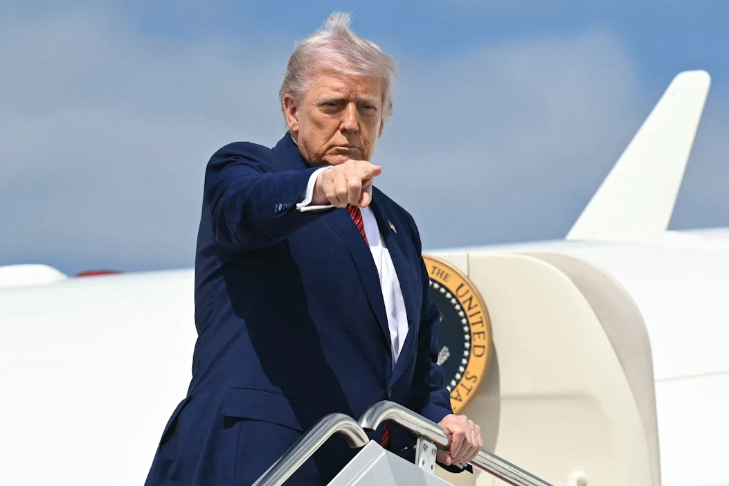 Yhdysvaltain presidentti Donald Trump uhkasi perjantaina EU:ta 50 prosentin tuontitulleilla. LEHTIKUVA/AFP.