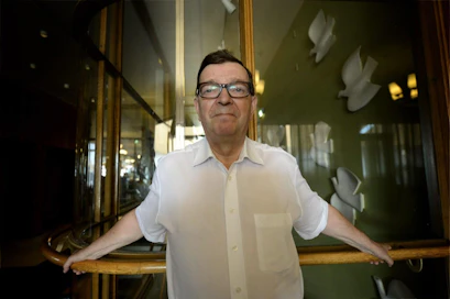 Paavo Väyrynen voi halutessaan palata europarlamentista eduskuntaan, jossa hänellä on paikka odottamassa. LEHTIKUVA / Vesa Moilanen