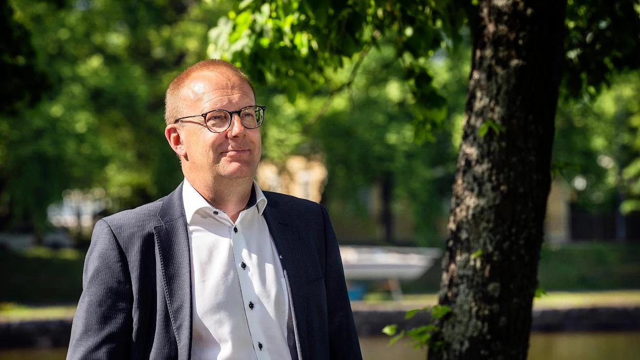 Aktiivimalli purkuun. SAK:n puheenjohtaja Jarkko Eloranta ei halua puuttua työttömyysturvan etuuksiin tai kestoon, vaan parantaa työttömien ohjausta ja työnvälityksen palveluita.