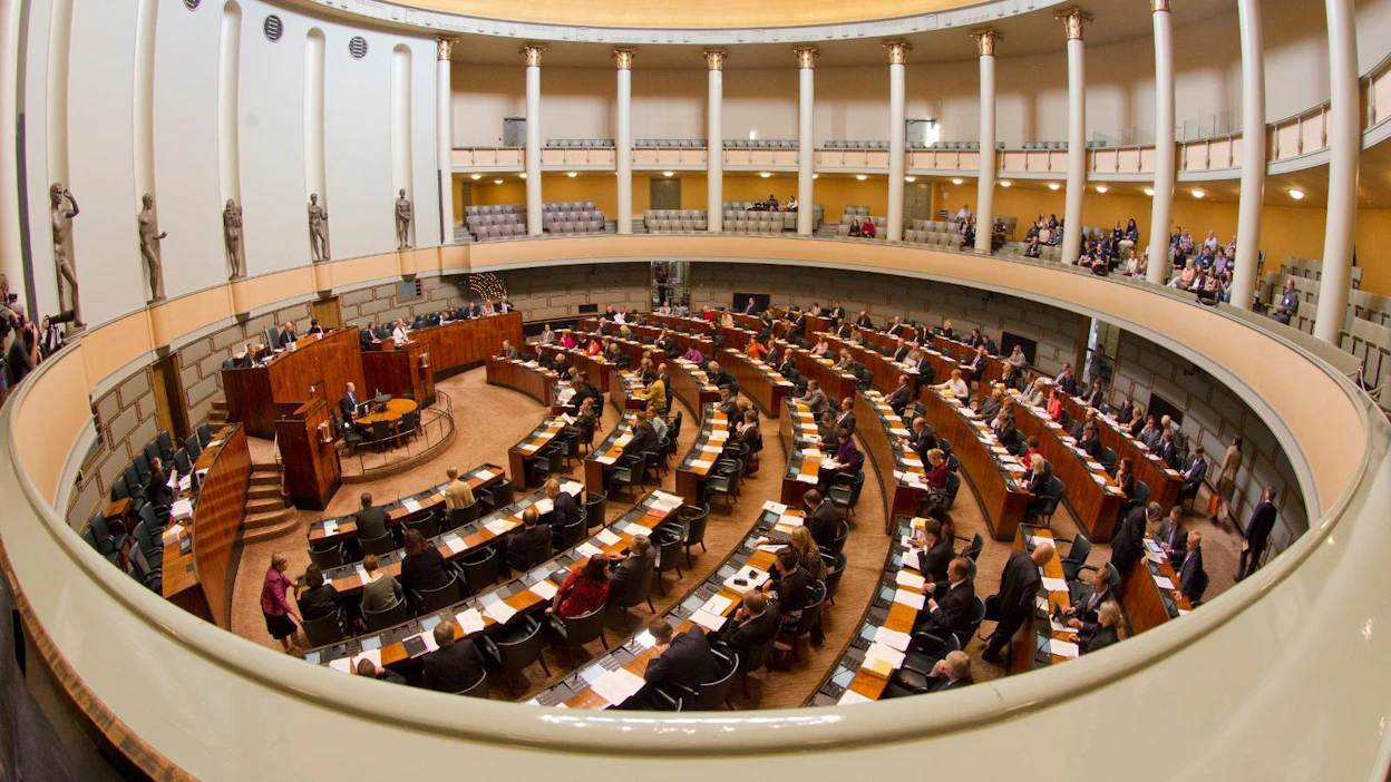 Eduskunnan pitkään odotettu äänestysratkaisu liittää Suomen osaksi EU:n elpymispakettia.
