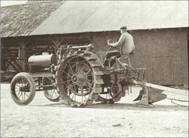 Malcus S.M.F. 24 A.F. 1915–1921, Halmstad, Halland, Ruotsi AB Malcus Holmqvist,  1918 jälkeen AB Svenska Motorplogfabriken Valmistettu yhteensä vajaat 50 kpl