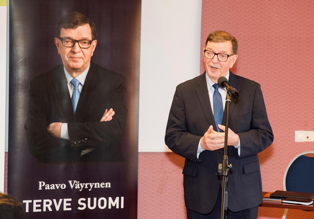 Paavo Väyrynen erosi keskustasta perustettuaan kansalaispuolueen.