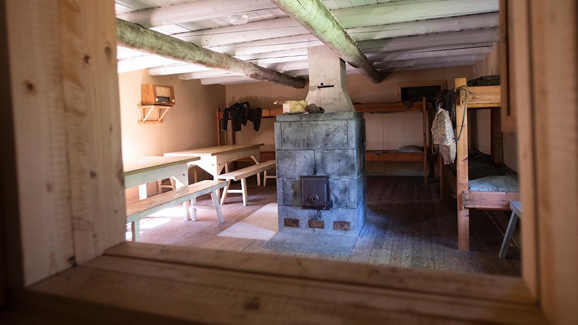 Parkanon metsämuseo esittelee metsätyön historiaa sadan vuoden ajalta puunkorjuun koneellistamiseen saakka.