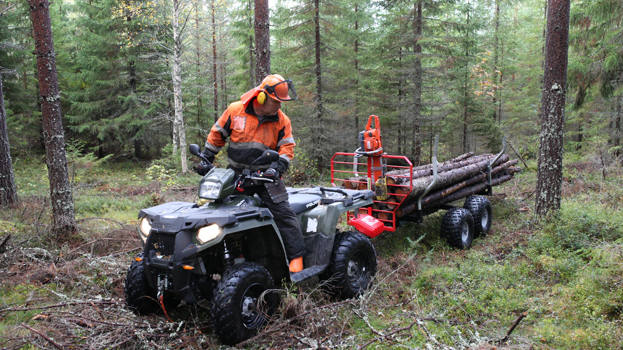 Polaris on Suomen pitkäaikainen markkinajohtaja mönkijöiden myynnissä, mutta kilpailevien merkkien määrä on lisääntynyt vuosi vuodelta.