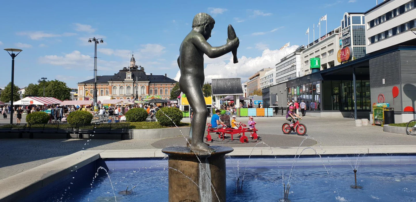 Kuopio kuuluu asukasluvultaan suurimpien kuntaveron korottajien joukkoon Tampereen, Kouvolan ja Vaasan kanssa.