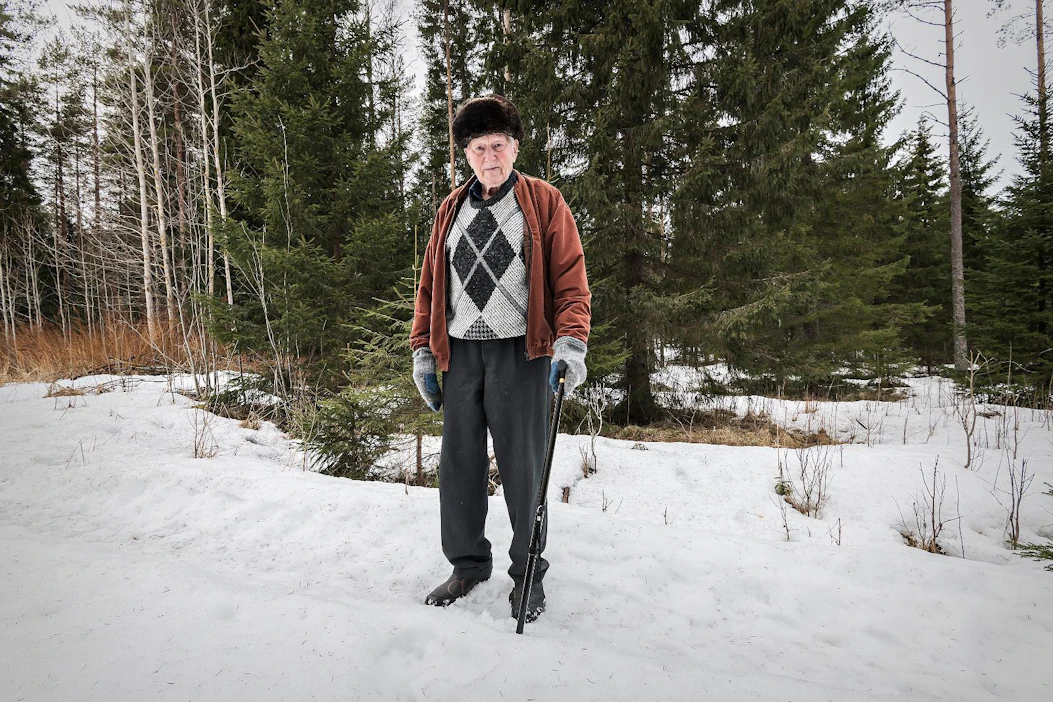 Aatos Hautaniemen oma metsäpalsta sijaitsee muutaman kilometrin päässä kotoa.