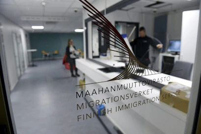 Migrin mukaan se käy parhaillaan läpi YK:n pakolaisjärjestö UNHCR:n uutta linjausta Afganistanista. LEHTIKUVA / ANTTI AIMO-KOIVISTO