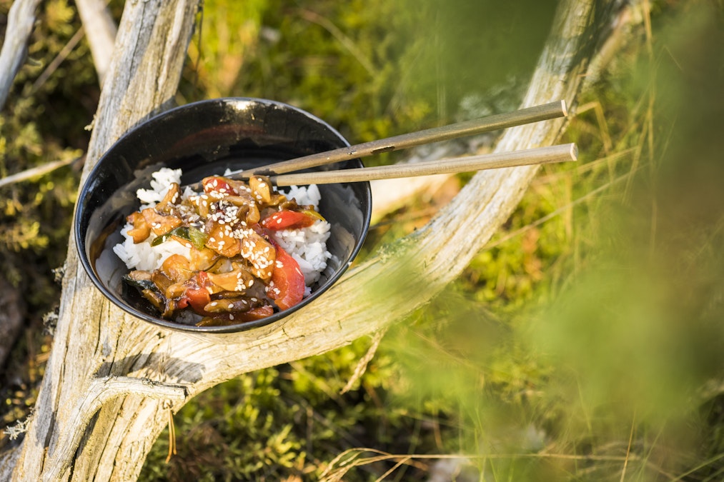 Vaaleaorakas sopii hyvin wokkiin - Ruoka - Maaseudun Tulevaisuus