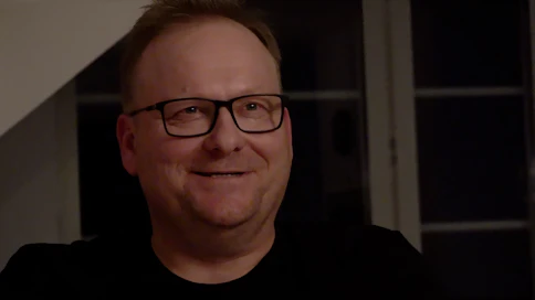 Marko Alamäki on tuhannen tarinan mies. Raviurheilua käydään läpi Oiva Kaartisesta Ruotsin nykytilanteeseen.