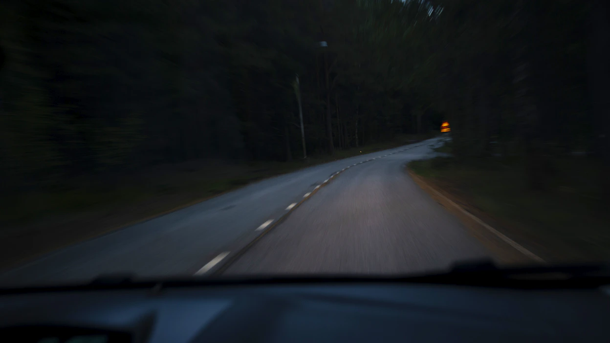 ”On järkevämpää lopettaa villieläin itse kuin kuljettaa esimerkiksi kauris auton takakontissa eläinlääkäriin. Tällaisiakin tapauksia olen kuullut”, kertoo valvontaeläinlääkäri Aila Rauatmaa.
