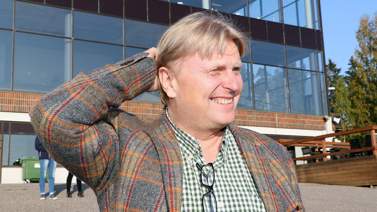Veijo Heiskanen saa taas mietittävää, kun ottaa valmennukseensa omansa ja Kari Lähdekorven Callela Ikaroksen.