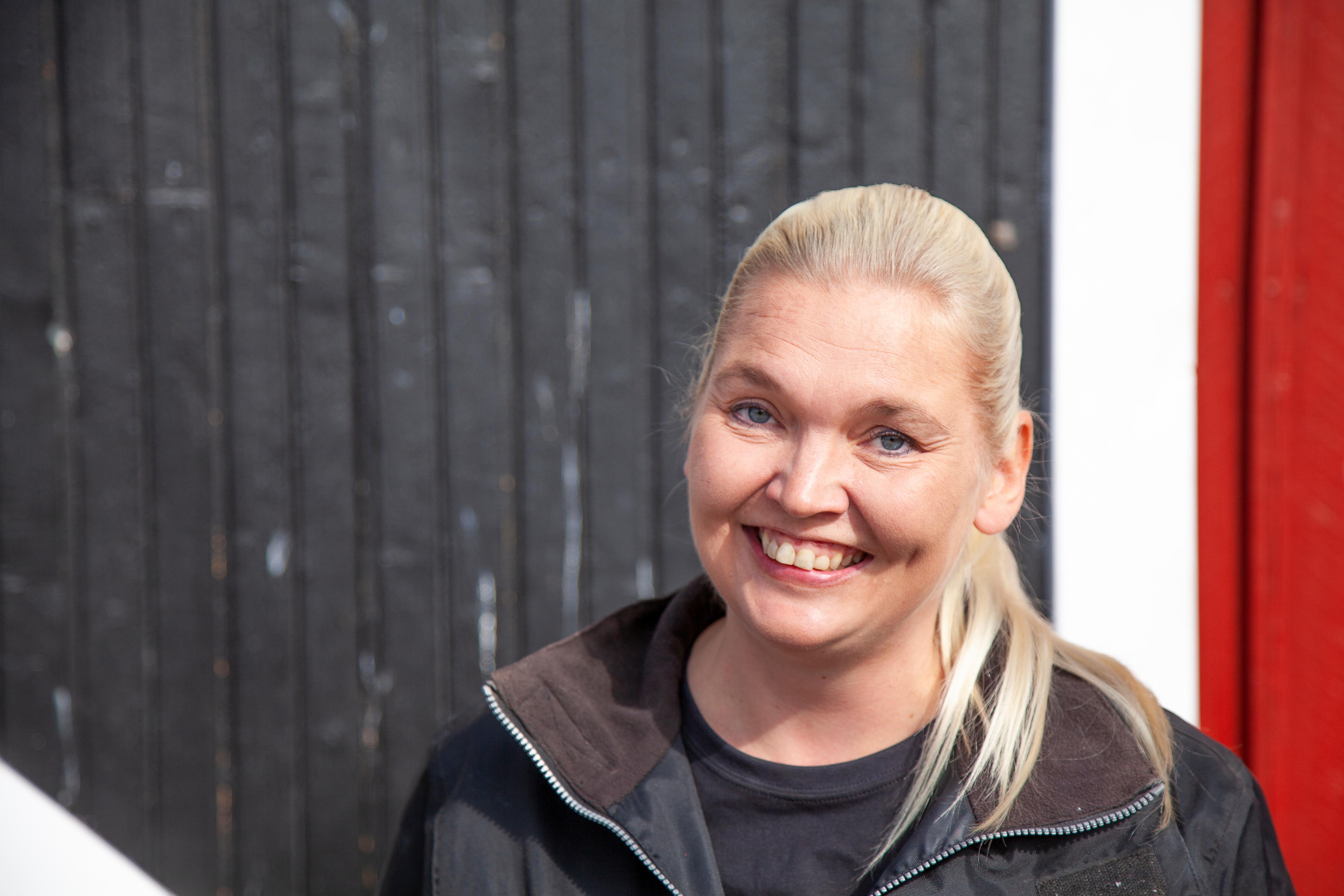 Laura Biskop ei ole aikeissa palata täysipäiväisesti hevosten kuntoutustoiminnan pariin.