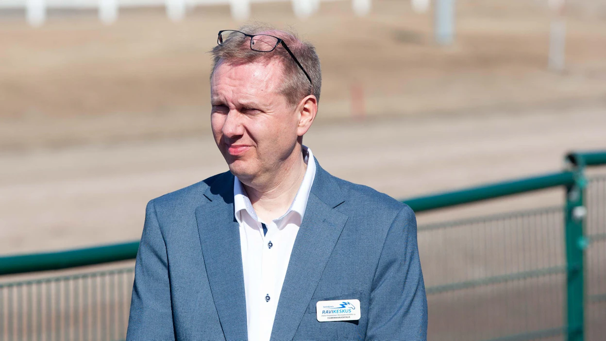Vuodesta 2018 Seinäjoen raviradan johtajana ollut Jyri Saranpää kuuluu jo raviratajohtajien kokeneeseen kaartiin.