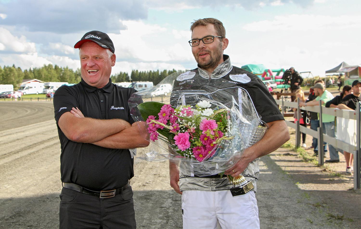 Jatkossa eri teillä. Jarno Kauhanen on päättänyt yhteistyön Kari Lähdekorven kanssa.