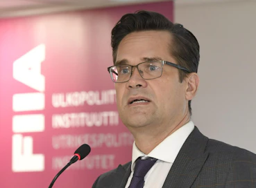 Ulkopoliittisen instituutin johtaja Mika Aaltola arvioi, että koronapandemia voi heikentää Kiinan vaikutusvaltaa maailmassa.